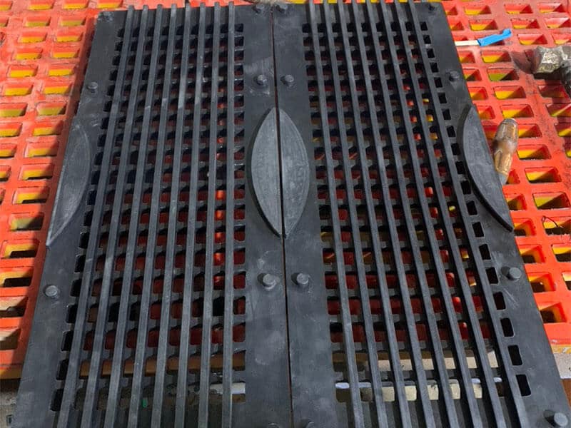 rubber screen panel-14